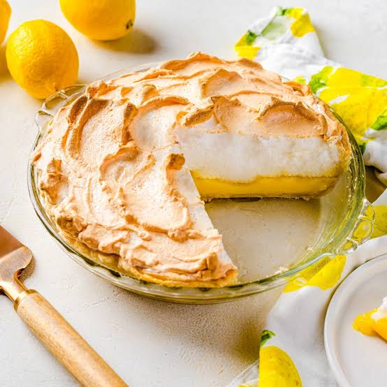 Rolene’s Lemon Meringue Pie