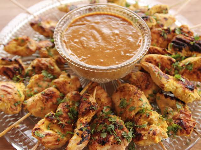 Chicken Satay Skewers with Peanut Sauce