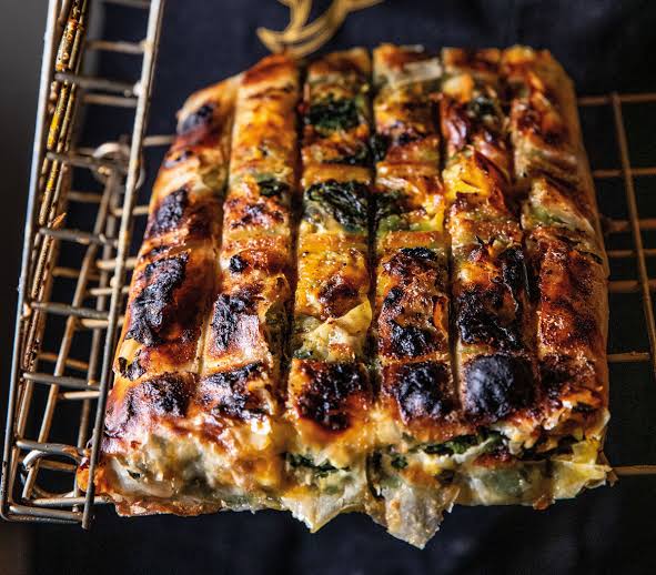 Boerewors, Chakalaka & Cheese Braai Pie