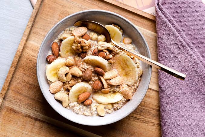 Banana and Nut Overnight Oats